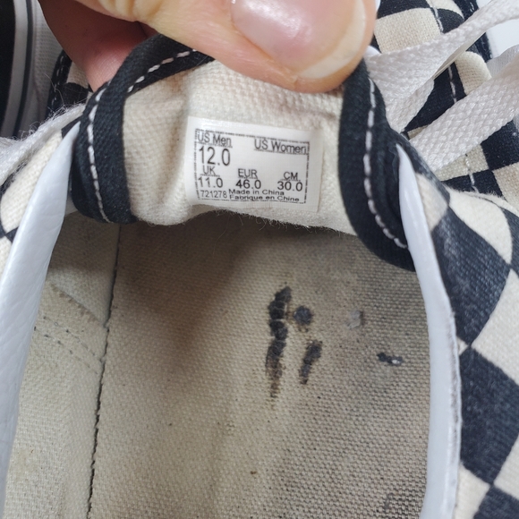 Vans Low Top Old Skool Checkered Black and White Sneakers - Picture 6 of 10